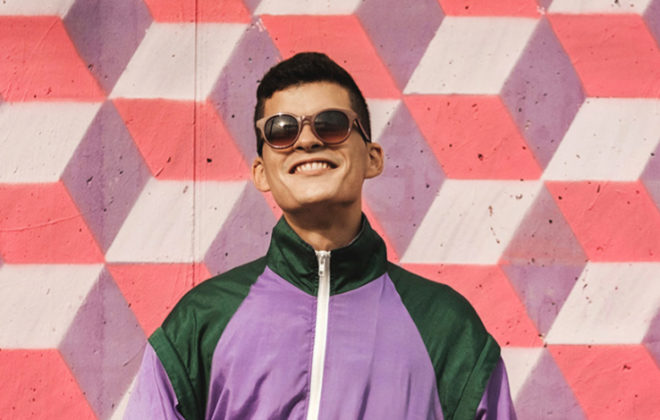 Astralon Google Cool Purple Teenager